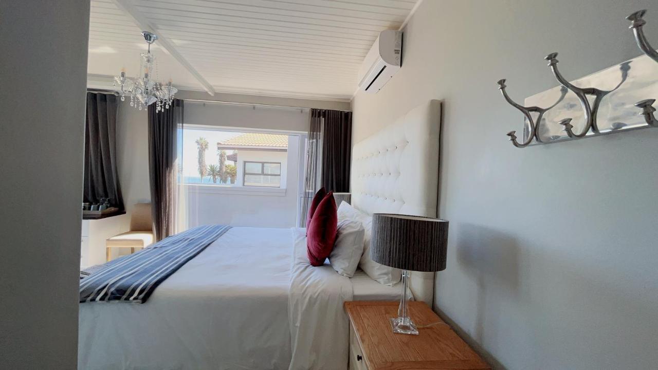 Aha! Cheers Guesthouse 拾间-海 Walvis Bay Exterior photo